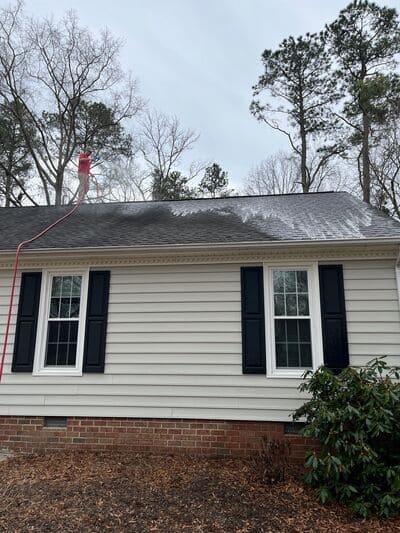 Why is professional roof cleaning mechanicsville va essential for your home