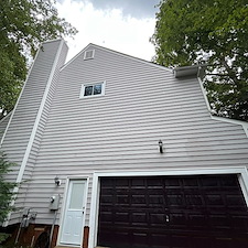 Rain-From-Above-Delivers-Stunning-House-Washing-and-Driveway-Cleaning-in-Mechanicsville-VA 2