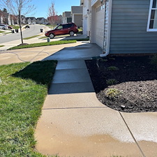 Rain-From-Above-Expert-House-Washing-and-Deck-Cleaning-Services-Completed-in-Mechanicsville-VA 5