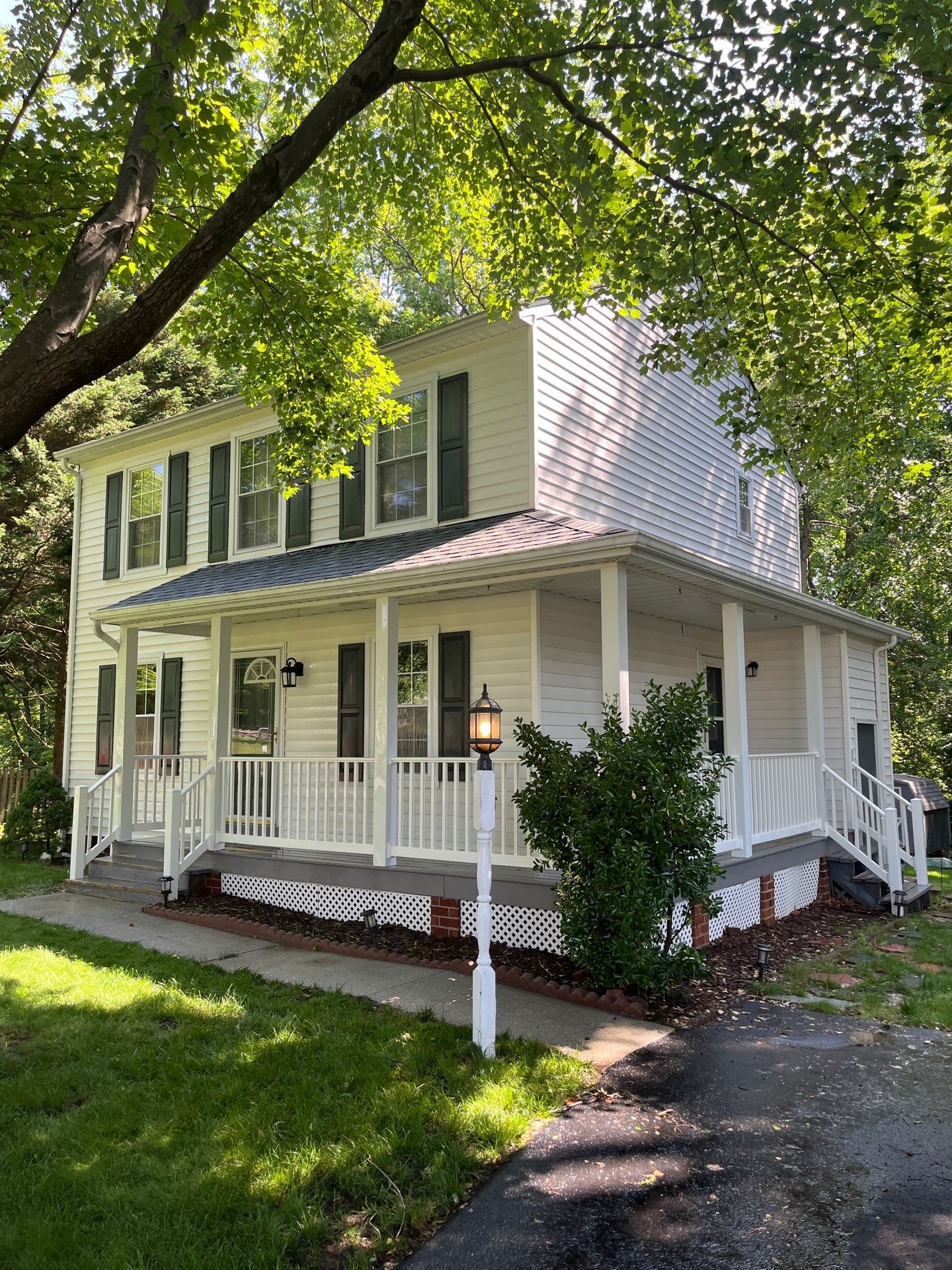 Rain From Above: Mechanicsville’s Best House Washing and Walkway Cleaning Experts