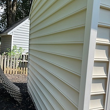 Rain-from-Above-Restores-Curb-Appeal-with-Expert-House-and-Shed-Cleaning-in-Mechanicsville-VA 1