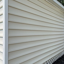 Rain-from-Above-Restores-Curb-Appeal-with-Expert-House-and-Shed-Cleaning-in-Mechanicsville-VA 3