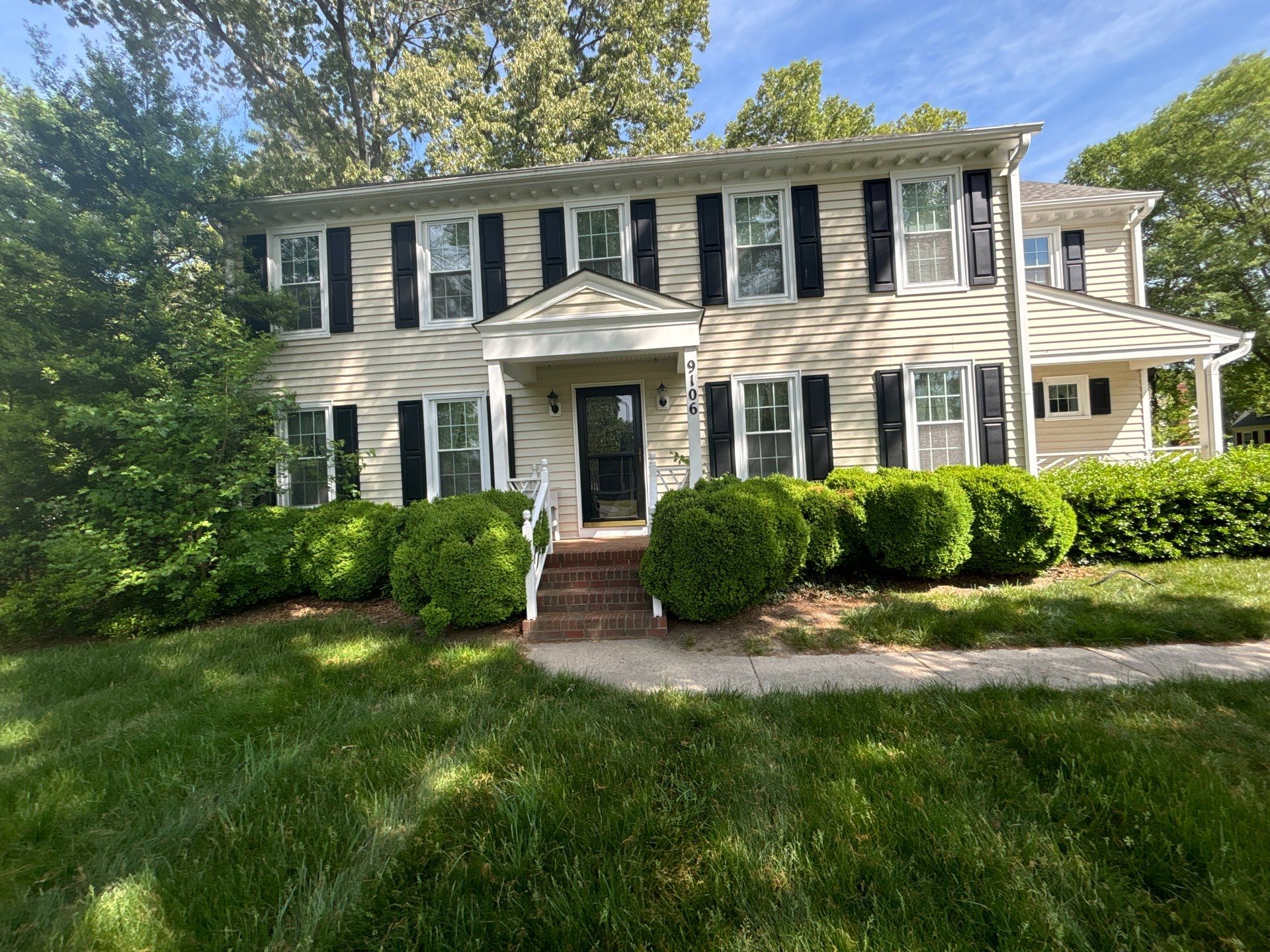 Rain From Above: Richmond’s Top Pressure Washing Experts Deliver Superior House Washing and Porch Cleaning in Mechanicsville, VA Image