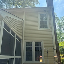 Rain-From-Above-Richmonds-Top-Pressure-Washing-Experts-Deliver-Superior-House-Washing-and-Porch-Cleaning-in-Mechanicsville-VA 3