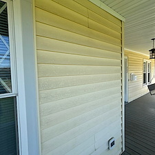 Rain-From-Above-Transforming-Homes-in-Highland-Springs-with-Expert-House-and-Light-Deck-Cleaning 10