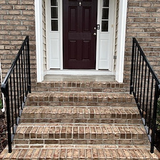 Rain-From-Above-Expert-House-Washing-and-Walkway-Cleaning-in-Mechanicsville-VA 5